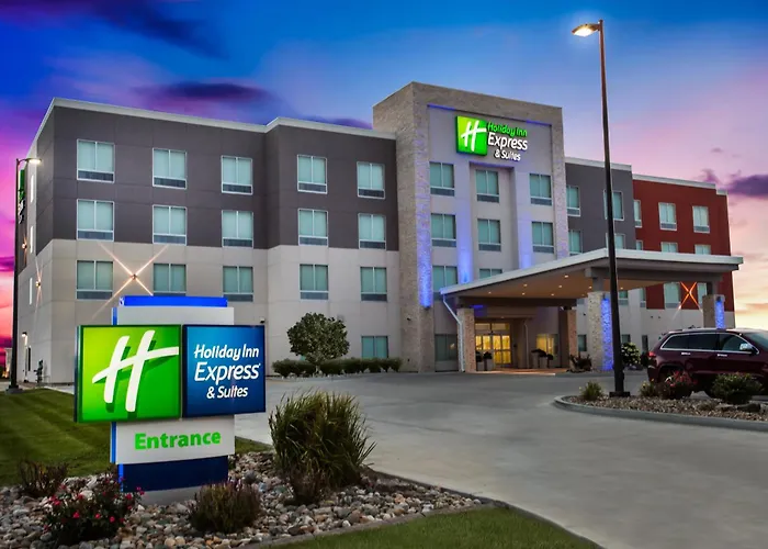 Holiday Inn Express & Suites Litchfield By Ihg