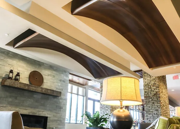 Hotel Indigo Traverse City By Ihg