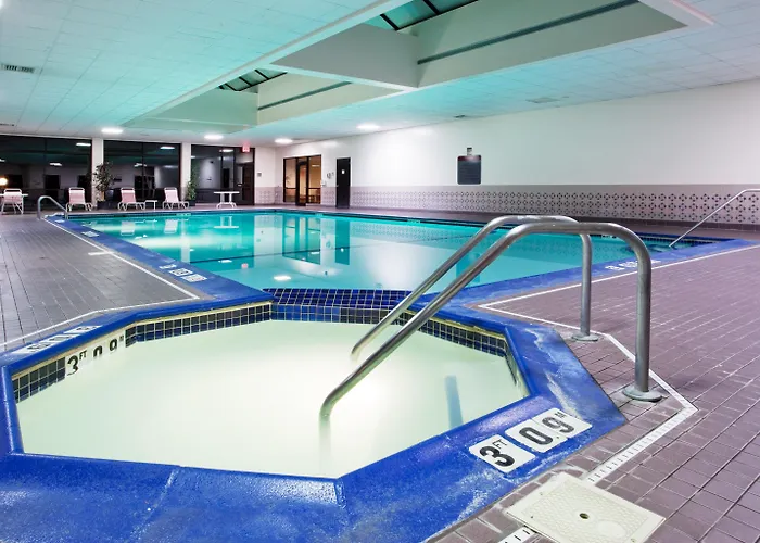 Holiday Inn Express Big Rapids By Ihg