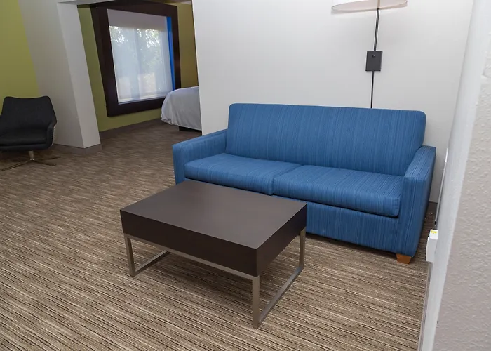 Holiday Inn Express Clayton Southeast Raleigh By Ihg