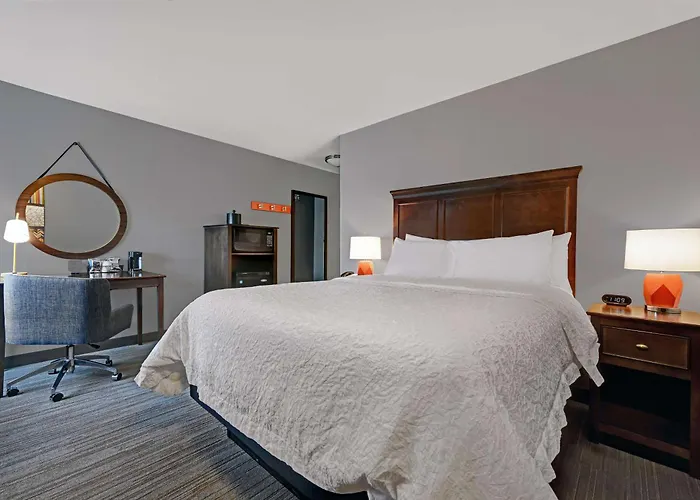 Hampton Inn Farmington