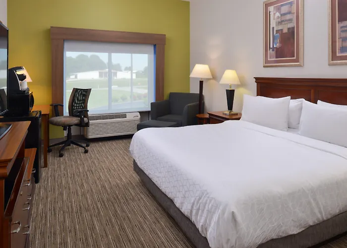 Campbellsville Hotels