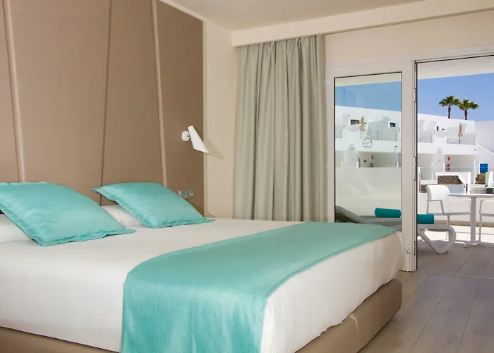 Aqua Suites Puerto del Carmen 