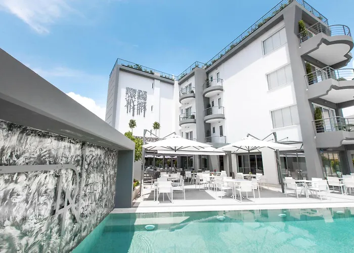 Garden City Resort Kalamata