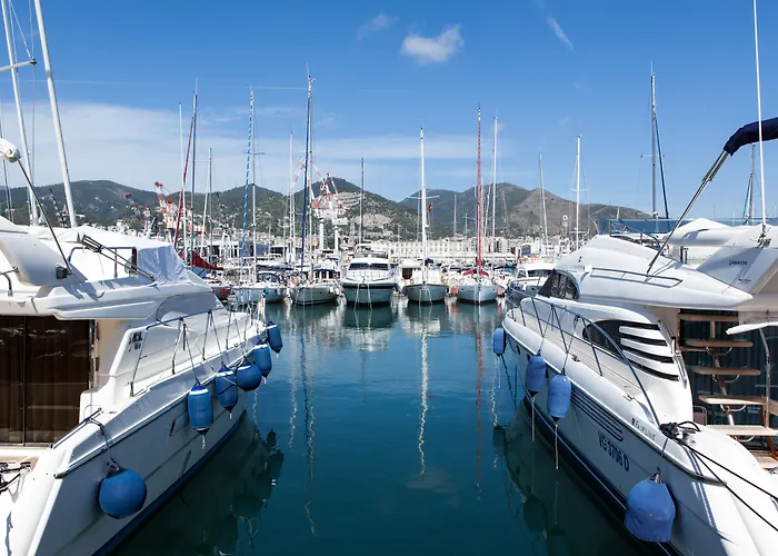 Marina Place Resort Génova