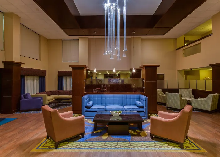 Oldsmar Hotels