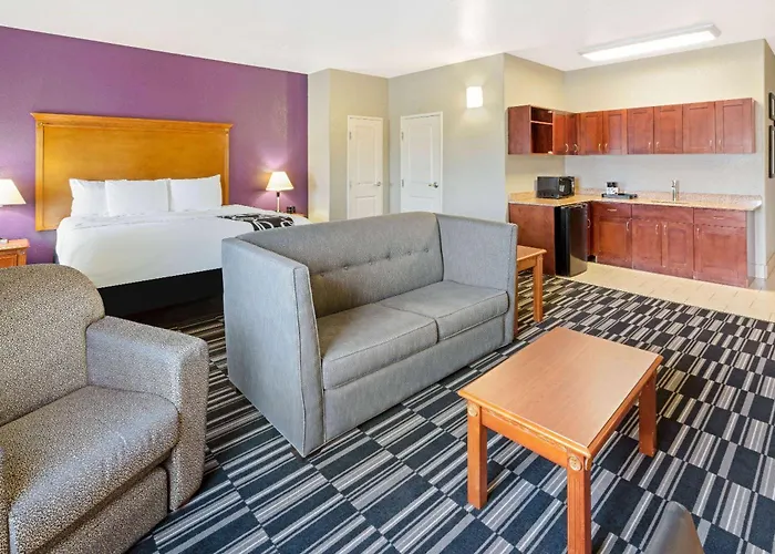 Hotels in Ada