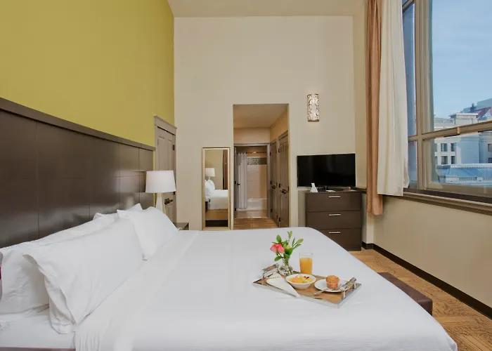 Staybridge Suites Baltimore - Inner Harbor By Ihg