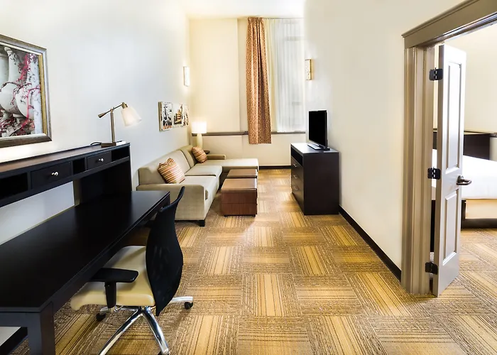 Hotels in Baltimore