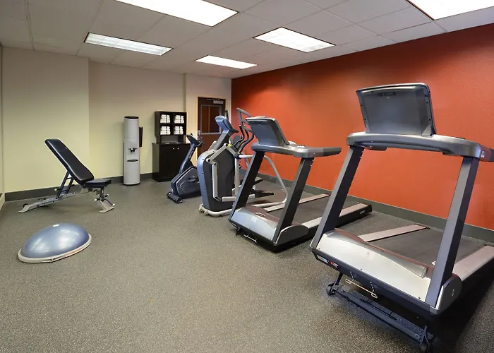Holiday Inn Express Richmond I-64 Short Pump Area By Ihg Innsbrook