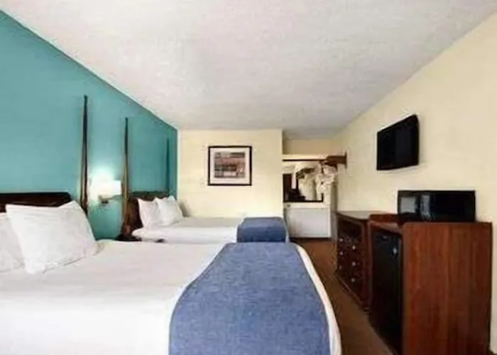 Baymont Inn & Suites Florence