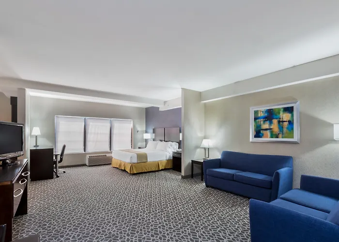 Westampton Hotels