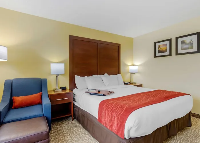 Comfort Inn & Suites Hillsville I-77