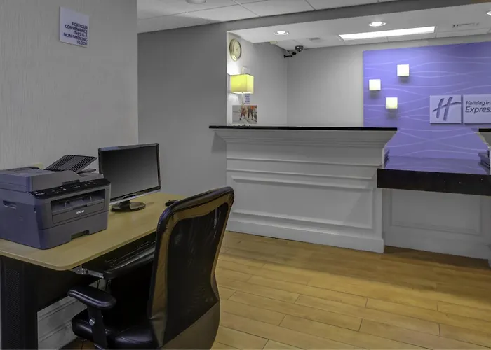 Holiday Inn Express - Chester By Ihg