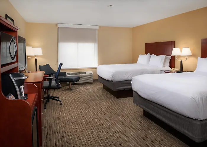 Holiday Inn Express Hotel & Suites Anniston/Oxford By Ihg