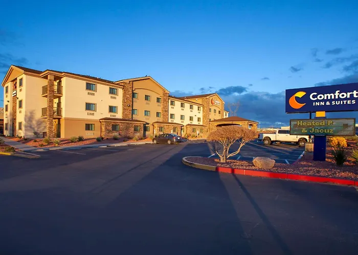Comfort Inn & Suites Page At Lake Powell