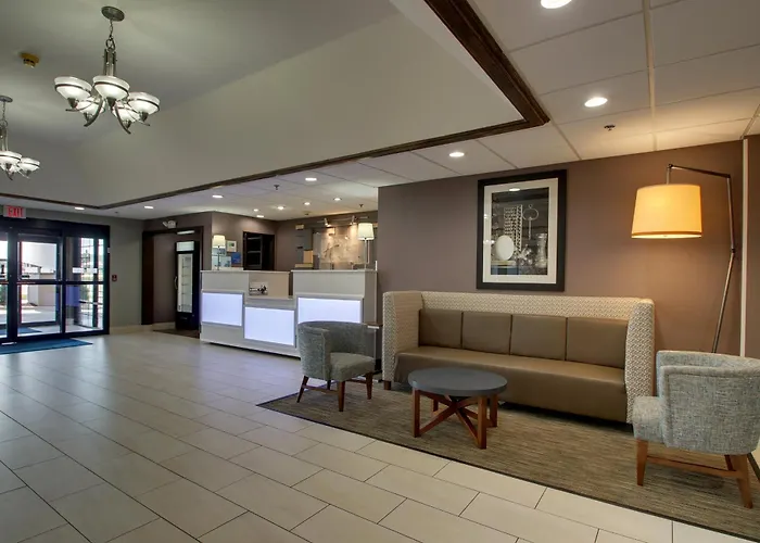 Holiday Inn Express Hotel & Suites Lebanon By Ihg