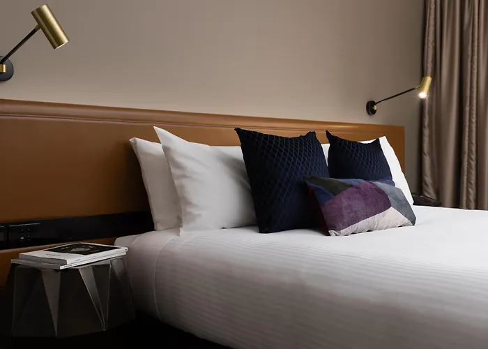 Campbelltown Hotels