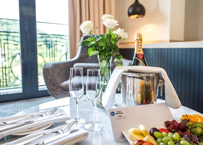 Harrison Hotels