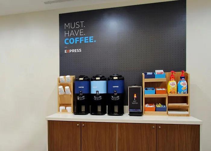 Holiday Inn Express & Suites Ocala By Ihg