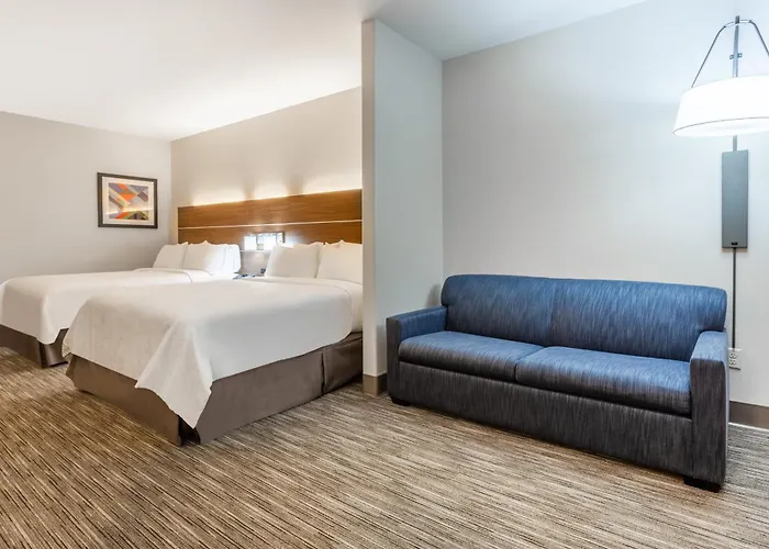Holiday Inn Express & Suites Kearney By Ihg
