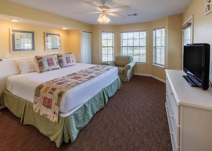 Holiday Inn Club Vacations Piney Shores Resort At Lake Conroe
