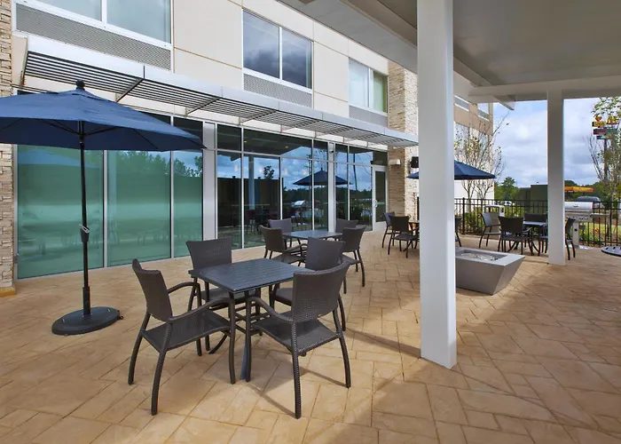 Holiday Inn Express And Suites South Hill By Ihg