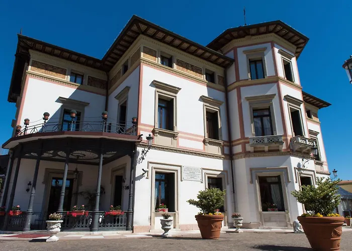 Hotel Villa Stucky
