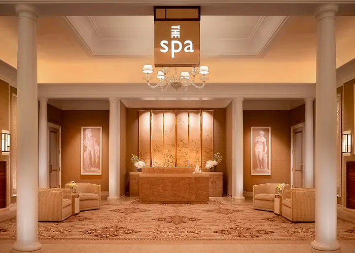 Luxury Hotels in Everett