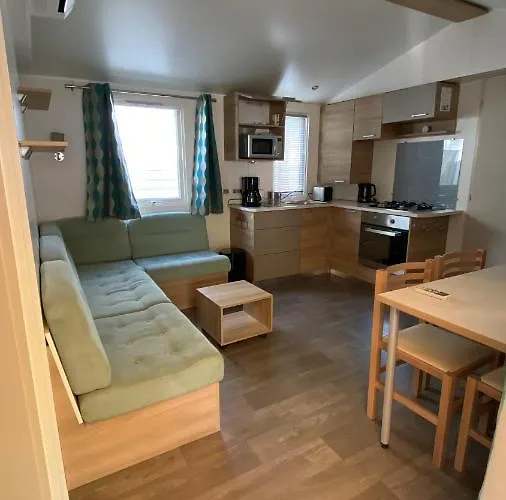 Location Mobil Home A La Carabasse Vias Plage