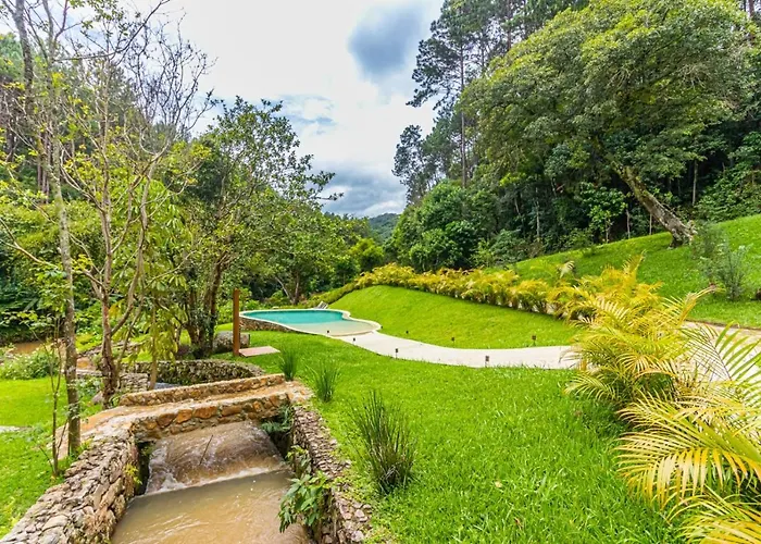 Villa Tanah