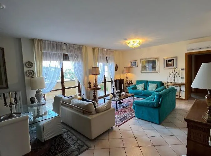 Classy Penthouse B&B Imola