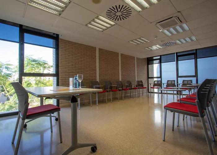 Villa Alojamiento y Congresos - Villa Universitaria Sant Vicent del Raspeig 
