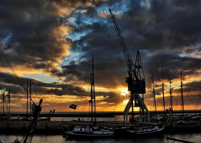 Havenkraan Van Harlingen
