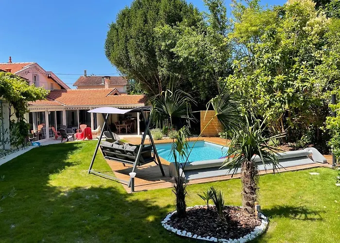 Merig'Home Chambre Bd Climatisee Dans Maison Avec Piscine Au Calme En Ville, Sdb & Toilettes Prives