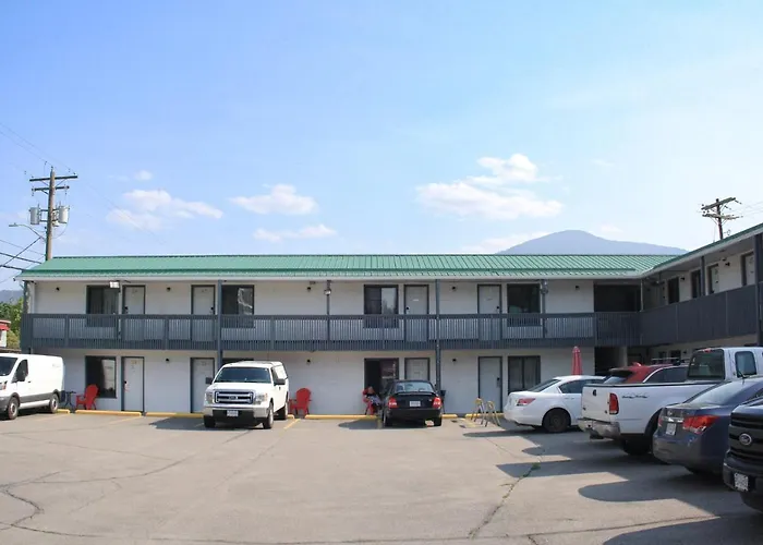 Grand Forks Hotels