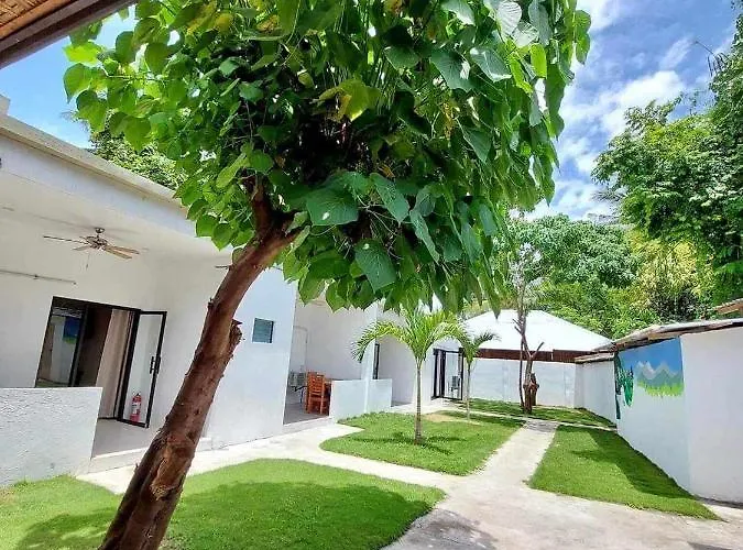 Tiki Bantayan Cebu Tourist Inn Inc