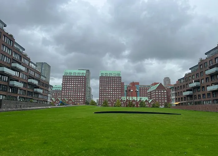 Bridge View Hotel Rotterdam