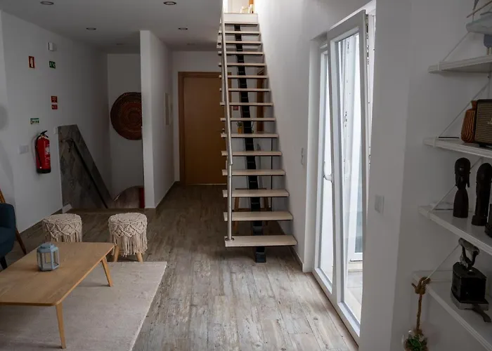 Tavira Nomad Guesthouse