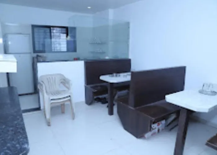 Hotel Kewal Inn Jalgaon