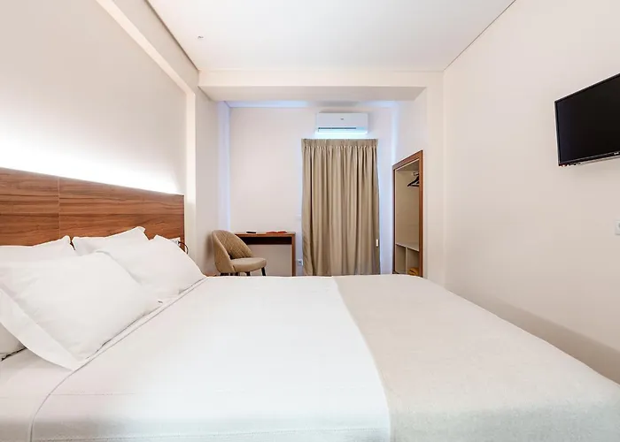 Catolica Hotel