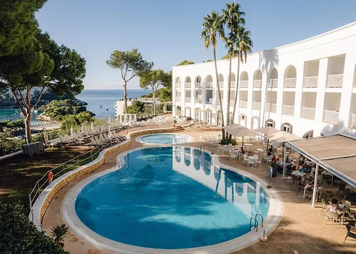 Hoteles en Cala Galdana (Menorca)