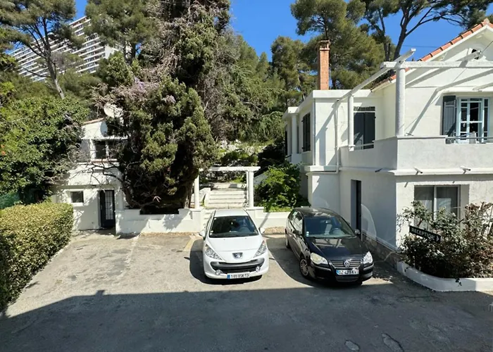Hôtel du Rocher