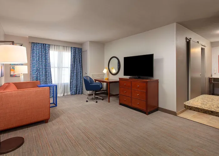Hampton Inn & Suites El Paso-Airport