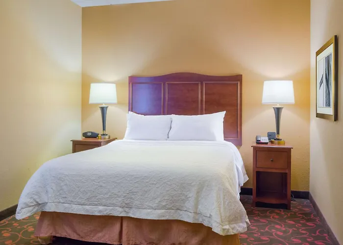 Larkspur Landing Carlisle Hotel