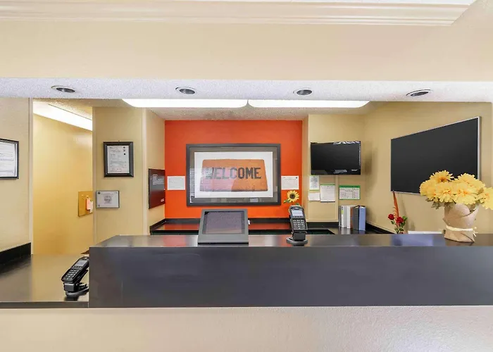 Extended Stay America Select Suites - Tampa - Brandon
