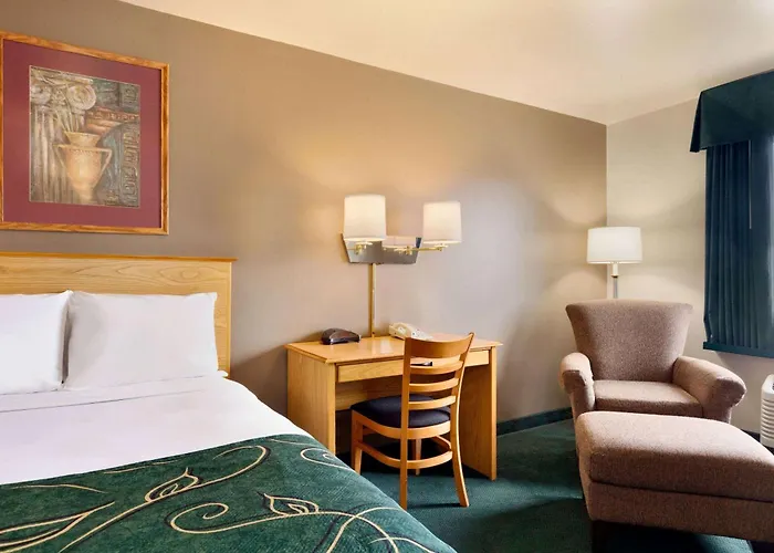Yermo Hotels