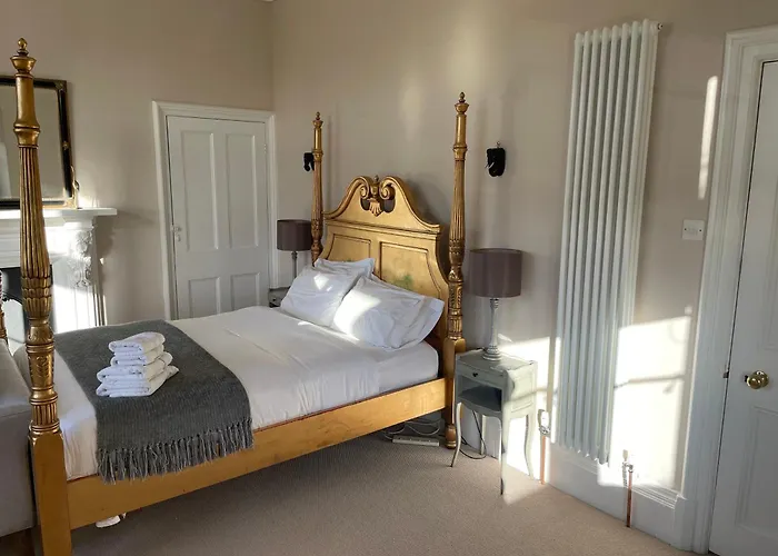 Number 17 Bath Hotel