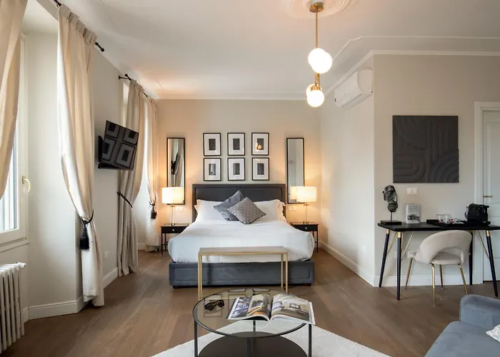 Daplace - Corso Monforte Suites