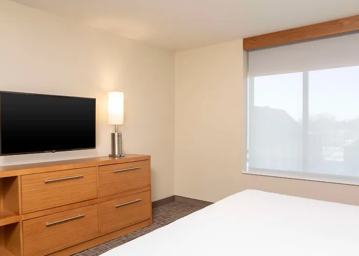 Royal Oak City Center Hotels